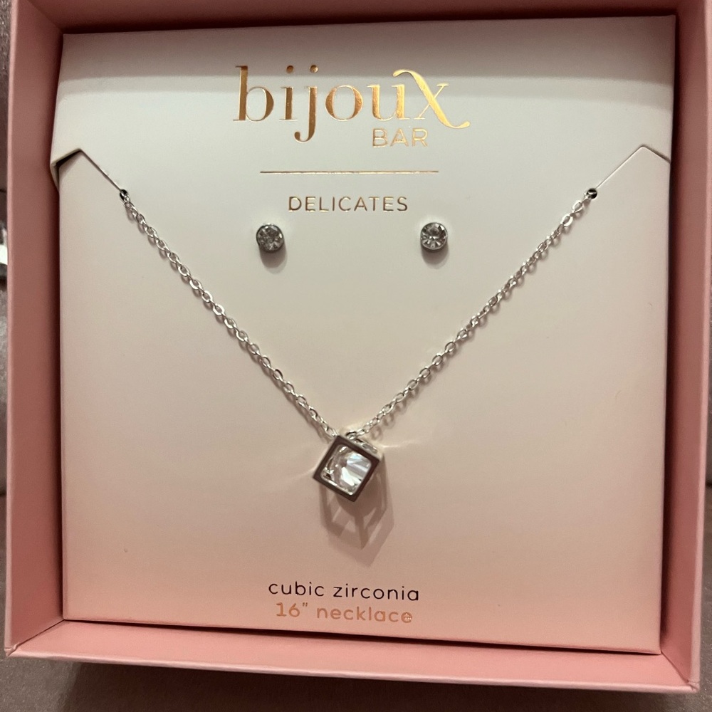 bijoux bar Silver tone Cubic Zirconia Cube Necklace & Stud Earrings Set